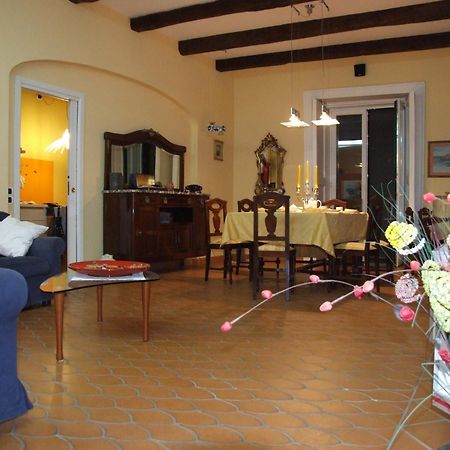 Bed And Breakfast Adelberga Salerno Exterior foto