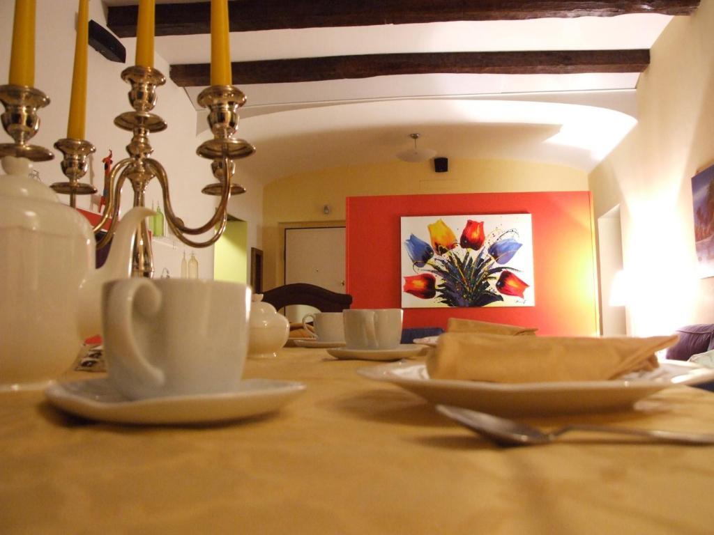 Bed And Breakfast Adelberga Salerno Habitación foto