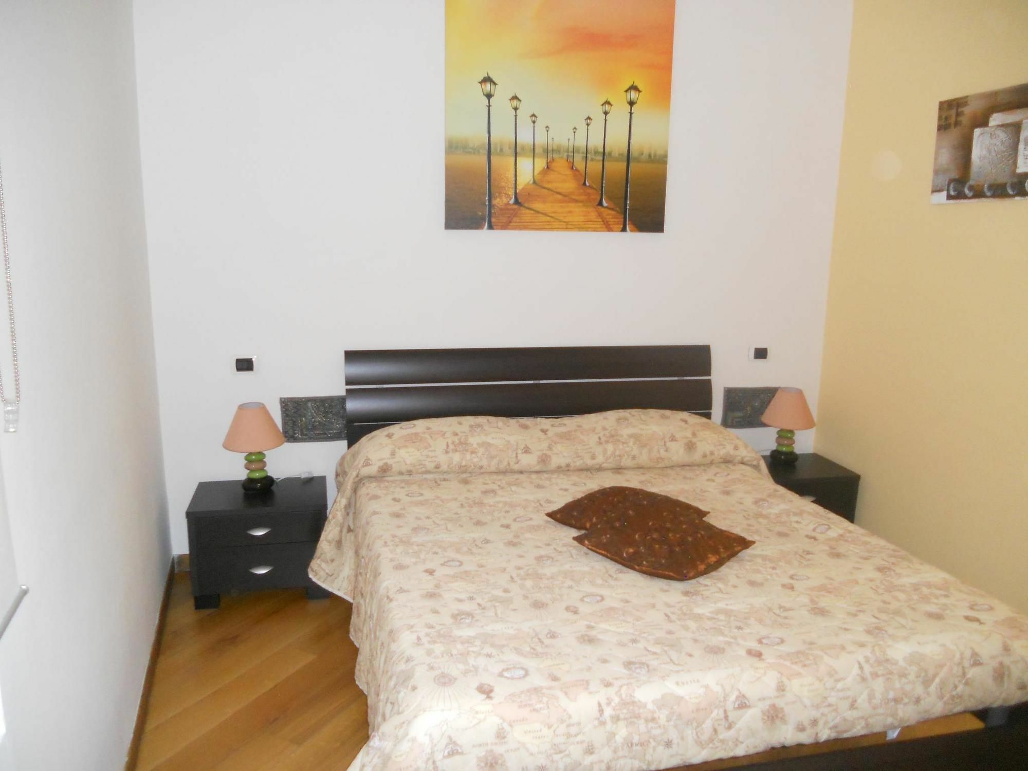 Bed And Breakfast Adelberga Salerno Exterior foto
